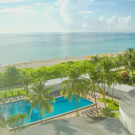 Directly On The Beach With Pool & Ocean View Miami Beach Exterior photo